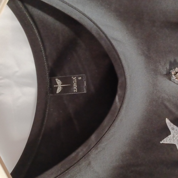 Zarga funky fun top/tunic, assymetrical hem, rhinestones & studs - Picture 2 of 8